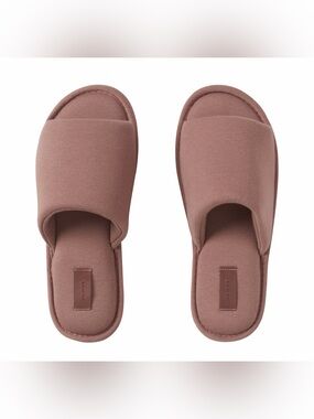 SKIMS COTTON POPLIN SLEEP SLIPPER STYLE: FW-FTW-5873M COLOR: UMBER SIZE:L
